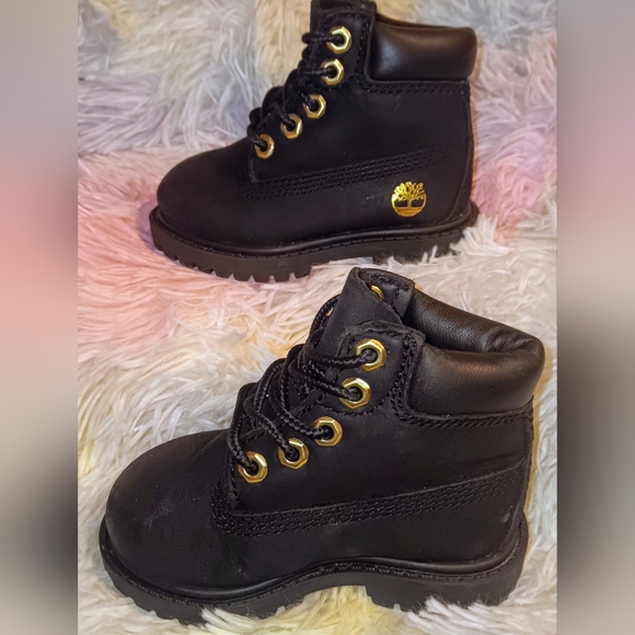 Toddler Timberland Boots With Gold Logo~Toddler Size 4 - Picture 4 of 6